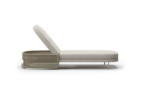Miura-bisque Sun Lounger